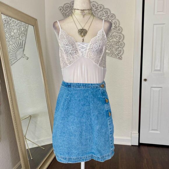 Vivaldi Dresses & Skirts - Vivaldi Paper Tag Made in USA Early 2000's Light Blue Jean Denim Wrap Mini Skirt